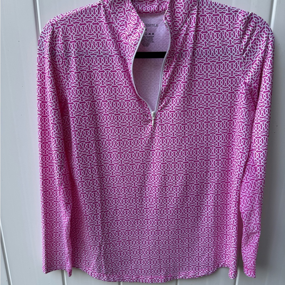 G LIFESTYLE 
Hot Pink & White 
Greek Key Pattern
Ladies Golf Shirt